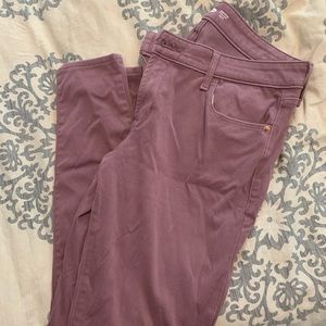 High waisted jegging.